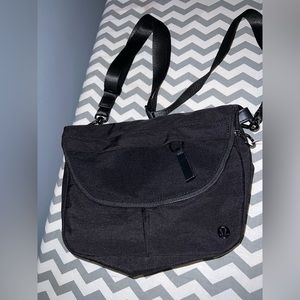 Lululemon All Night Festival Bag